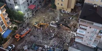 Maltepe’de bina faciasında can kaybı 5’e yükseldi: 2 kişi gözaltında
