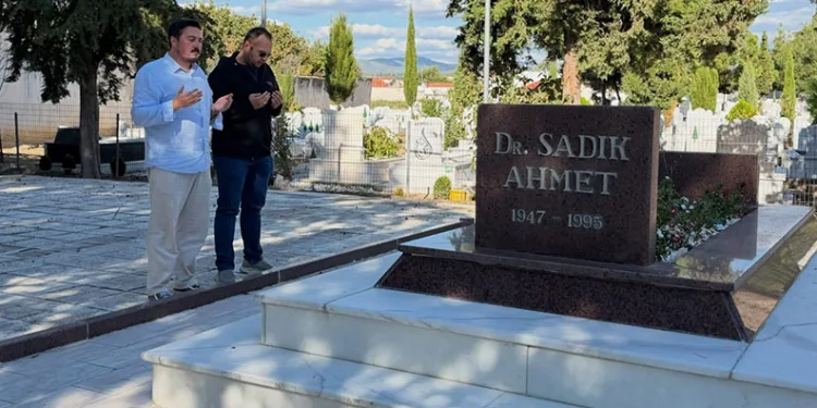Yeniden Refah Partisi Gençlik Kolları Başkanı Efe’den Batı Trakya ziyareti