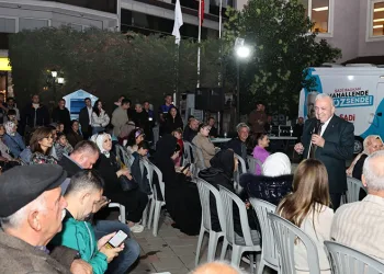 “Şadi Başkan’la Akşam Çayı” buluşması Üçevler Mahallesi’ndeydi