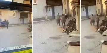 Kadının motorlu testere ile yaşlı adamı korkuttuğu anlar kamerada