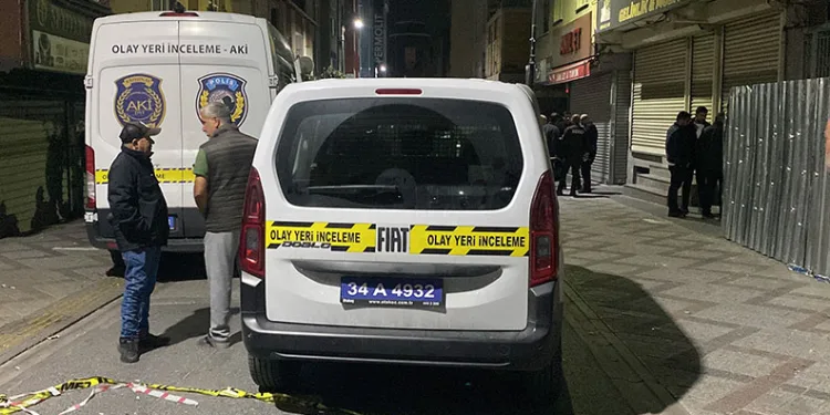 Bağcılar’da silahlı saldırı: 1 kişi hayatını kaybetti