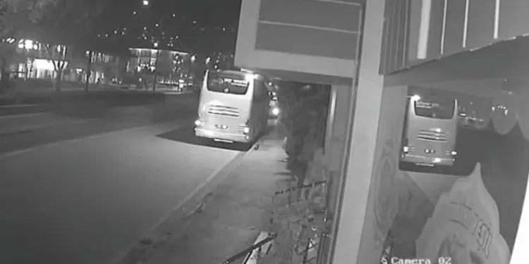 Manisa’daki kazada otobüsün Bursa’dan ayrıldığı anlar kamerada
