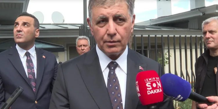 Özgür Özel’in “sütü bozuk” sözüne Başkan Tugay’dan yanıt