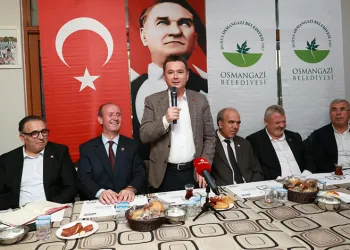 Erkan Aydın, 54’üncü Mahalle Kahvaltıları’nda Küplüpınar’ı Dinledi
