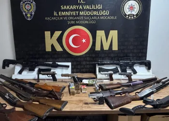 Sakarya’da “Sokaklar Güvende” operasyonu: 6 gözaltı