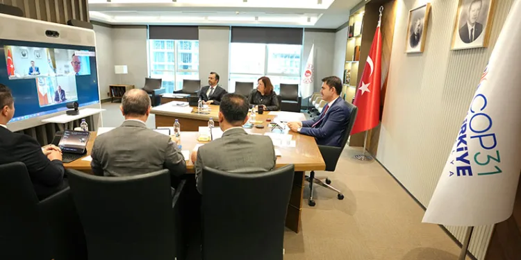 Bakan Kurum’dan COP31 öncesi üçlü görüşme