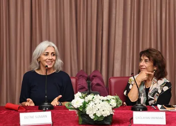 Defne Suman Nilüferli okurlarıyla buluştu