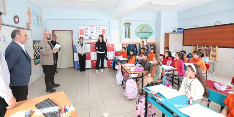 İnegöl’de 27 bin öğrenciyle kitap günleri hazırlığı