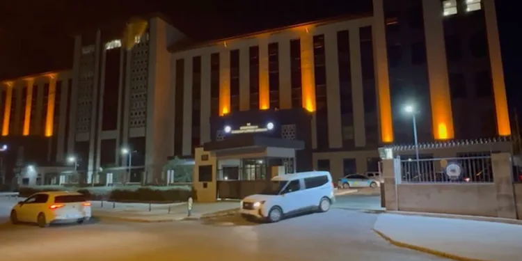 Çanakkale’de 81 kaçak göçmen ve 8 organizatör yakalandı