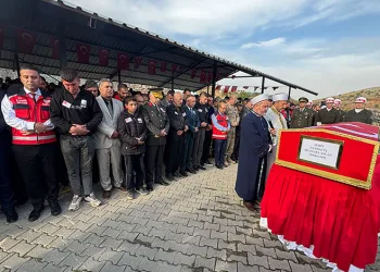 Şehit Piyade Uzman Çavuş Mustafa Aslan son yolculuğuna uğurlandı