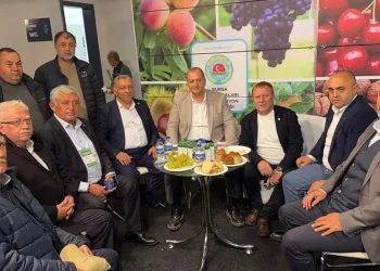 Başkan Usta’dan Bursa Tarım ve Hayvancılık Fuarı’na Ziyaret