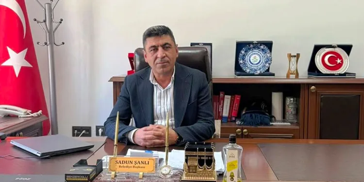 Kasrik Belediye Başkanı Sadun Şanlı CHP’den istifa etti