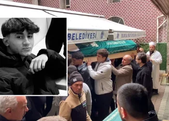 18 yaşındaki genç gözyaşları arasında toprağa verildi