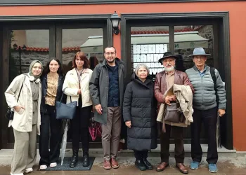 “Bedri Rahmi Eyüboğlu Yaşıyor” sergisi söyleşiyle tamamlandı