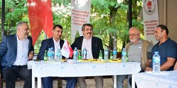 Oktay Yılmaz’dan esnaf ziyareti