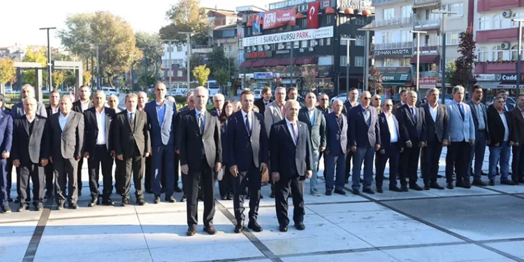 İnegöl’de Muhtarlar Günü Törenle Kutlandı