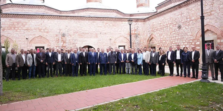 Ercan Özel: “Muhtarlar bizim en yakın çalışma arkadaşımız”