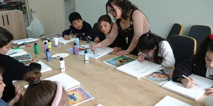 Kestel Belediyesi Dahi Çocuk Akademisi’nde yeni dönem başladı
