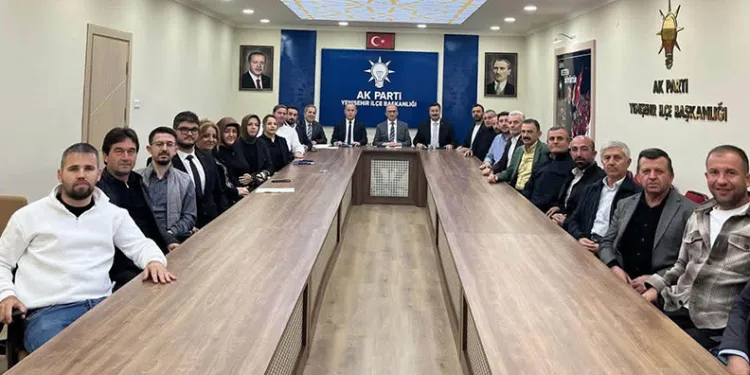 “Bizim gündemimiz Yenişehir, önceliğimiz hizmet”