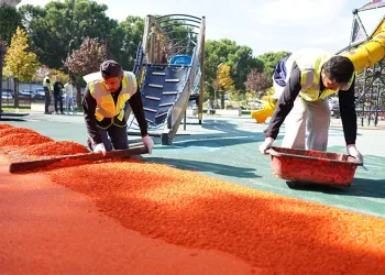 Yıldırım’da parklara kış bakımı