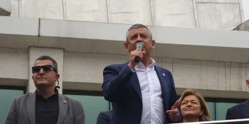 “Yaşadığımız krizler yetmezmiş gibi şimdi bir de fon krizi çıktı”
