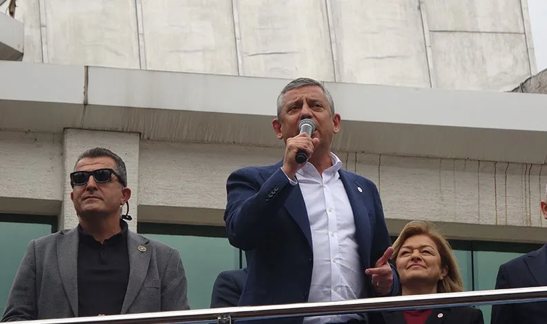 “Yaşadığımız krizler yetmezmiş gibi şimdi bir de fon krizi çıktı”