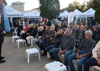 Şadi Özdemir Akçalar’da vatandaşlarla buluştu