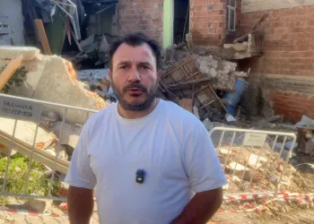 Evimi yanlışlıkla yıktılar, 1 milyon liralık malzemem çöpe gitti
