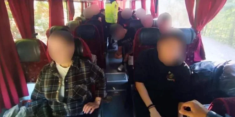 Bursa’da jandarmadan okul servislerine sıkı denetim
