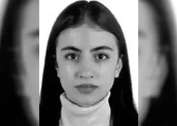 Bağırsak enfeksiyonu nedeniyle hastaneye kaldırılan üniversite öğrencisi genç kız hayatını kaybetti
