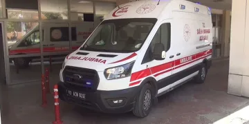 Bahçeyi sürerken traktörden düşen yaşlı adam hayatını kaybetti