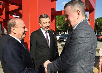 ABD İstanbul Başkonsolosu Michael Lally, BTSO’yu ziyaret etti