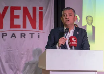 Özgür Özel’den Besim Dutlulu’nun ‘parti değiştireceği’ iddialarına sert tepki