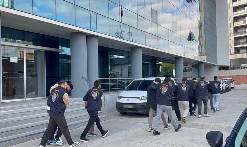 Bursa’da siber dolandırıcılık operasyonu: 4 şüpheli tutuklandı