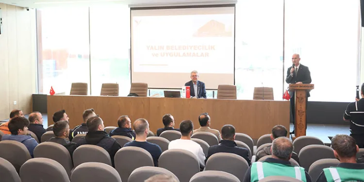 İnegöl Belediyesi’nden personele 2. yalın temelleri eğitimi