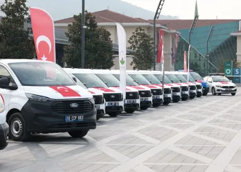 Osmangazi Belediyesi araç filosunu 41 yeni araçla güçlendirdi