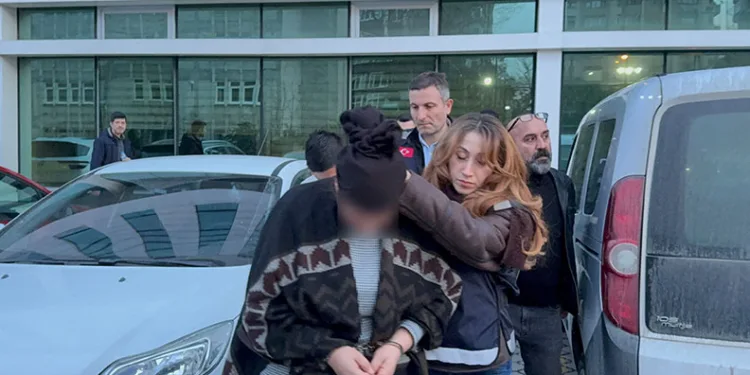 Samsun’da kan donduran cinayetin davasında kadın kocasını, oğlu babasını suçladı