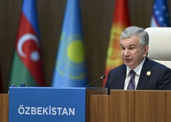 Mirziyoyev: Stratejik hedeflerimiz etrafında daha da kenetlenmeliyiz