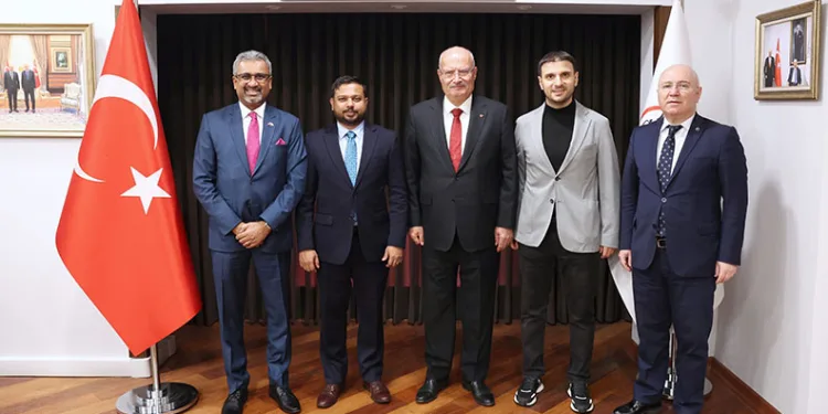 Sri Lanka’dan Türk iş insanlarına ‘ihalelerimize katılın’ daveti