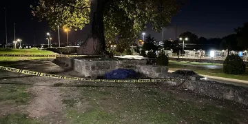 Zeytinburnu’nda surların önünde erkek cesedi bulundu